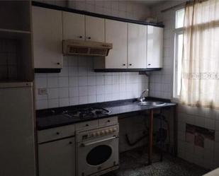 Kitchen of Flat for sale in Lugo Capital  with Storage room