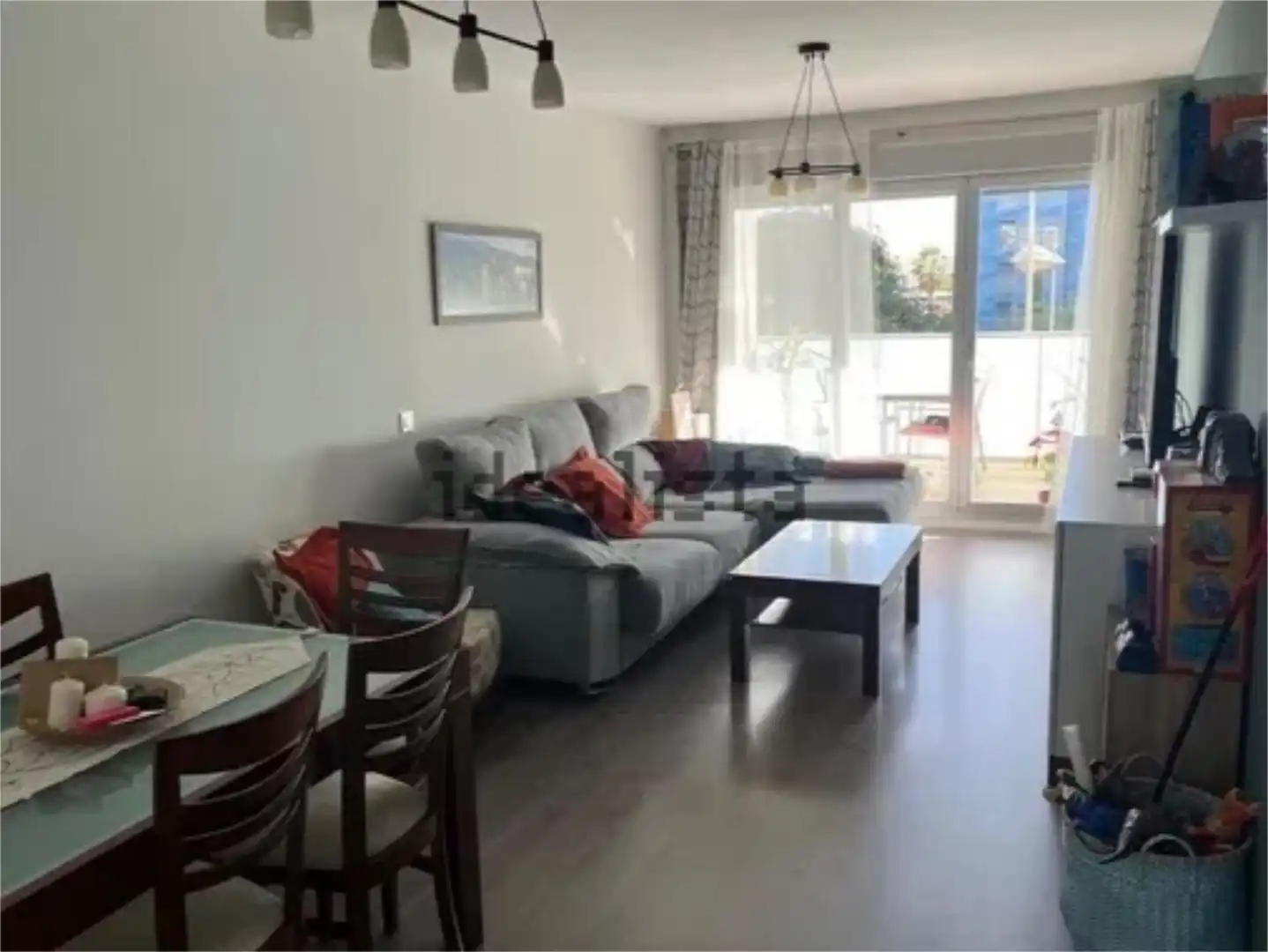 Piso en venta en Calle Regaliz, 15, Nueva Almería - Cortijo Grande - Vega de Acá Sala de estar de Piso en venta en Almería con Terraza, Trastero y Amueblado