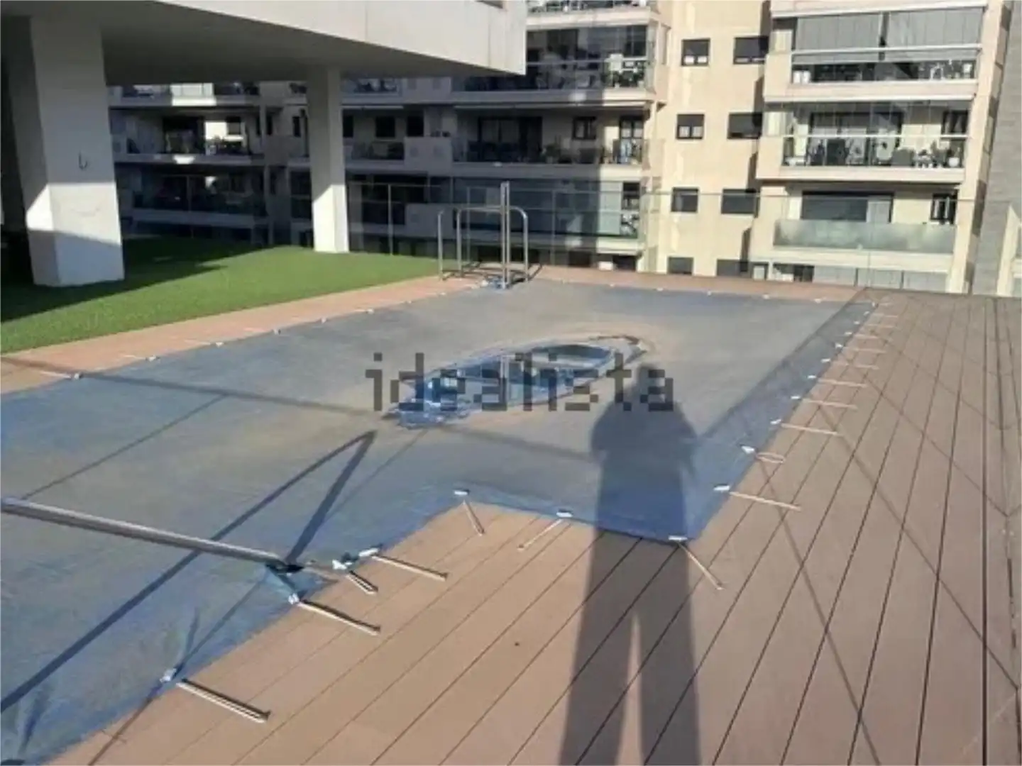 Piso en venta en Calle Regaliz, 15, Nueva Almería - Cortijo Grande - Vega de Acá Piscina de Piso en venta en Almería con Terraza, Trastero y Amueblado