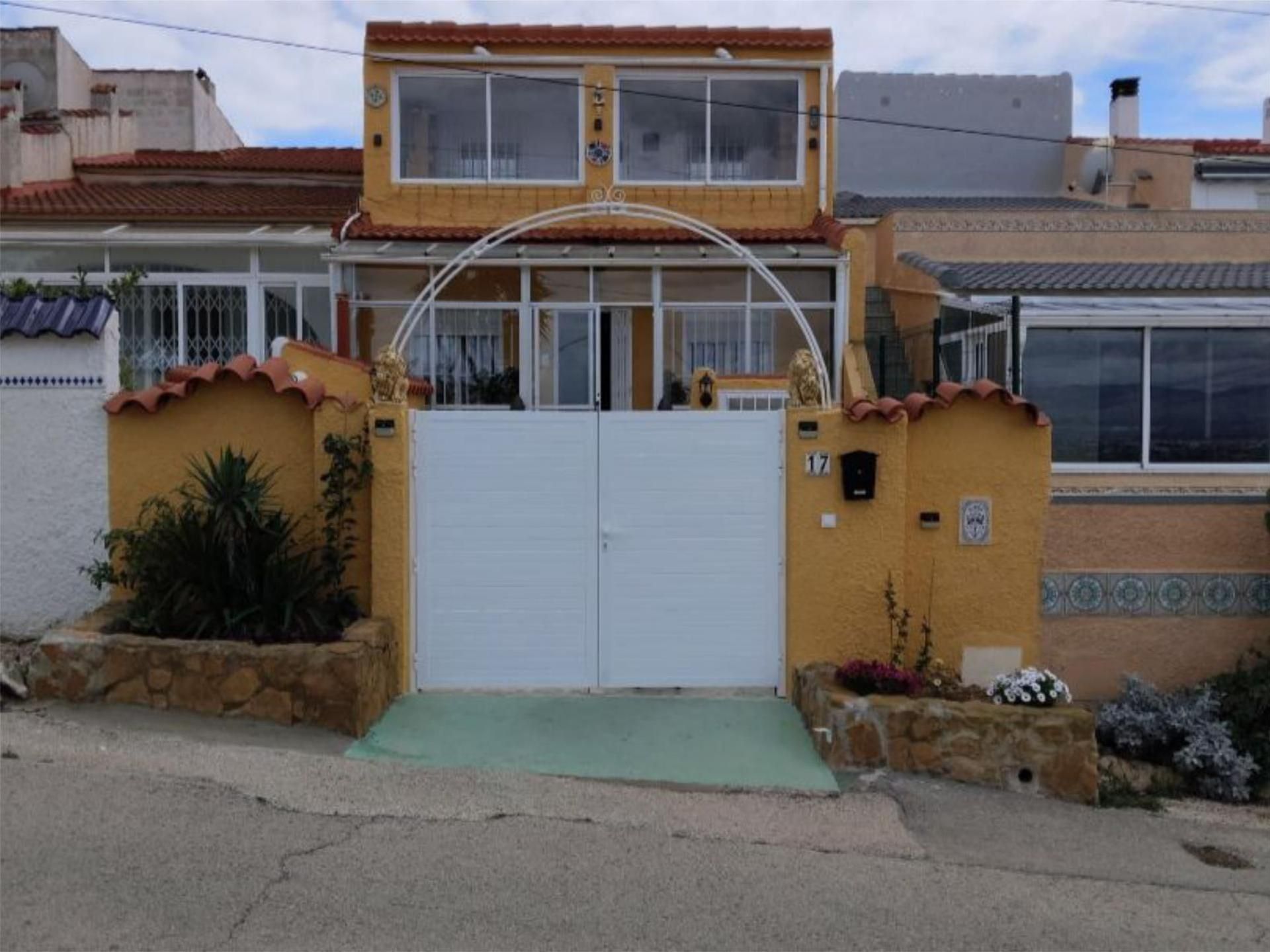 Casa adosada en venda en Rojales amb Aire condicionat, Terrassa i Balcó