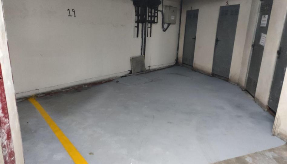 Garatge en venda a Rúa Alcalde Lorenzo, 21, Bertamirans, A Coruña - imatge 1 Foto 1 de Garatge en venda a Rúa Alcalde Lorenzo, 21, Bertamirans, A Coruña