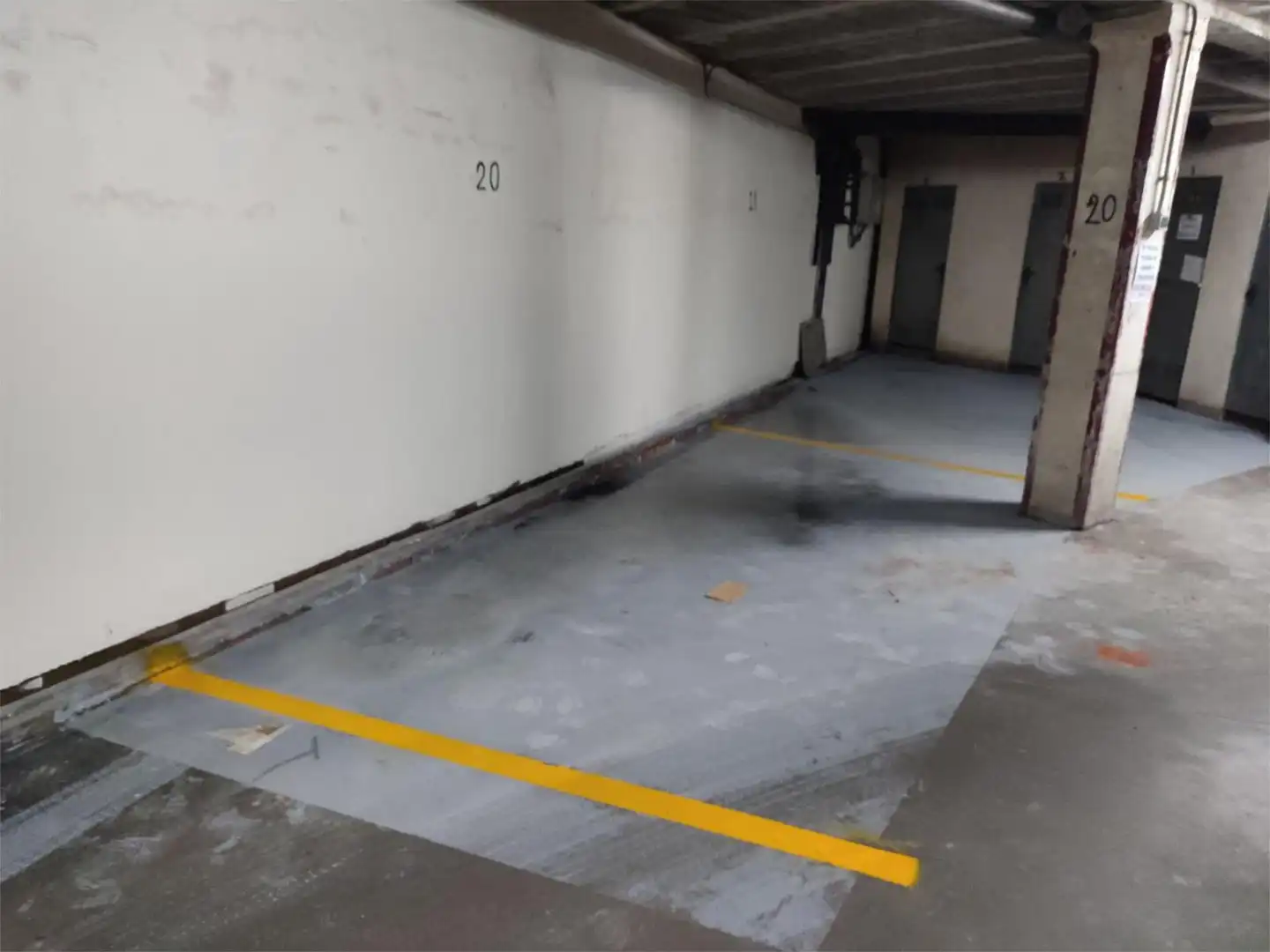 Parking of Garage for sale in Ames