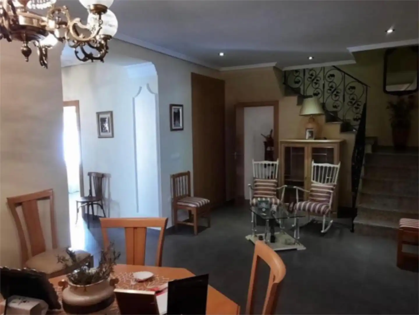 Piso en venta en Calle Doctor Justo Montes, 80, Montealegre del Castillo Comedor de Piso en venta en Montealegre del Castillo con Amueblado