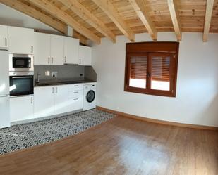 Küche von Wohnung miete in Castropodame mit Heizung und Balkon