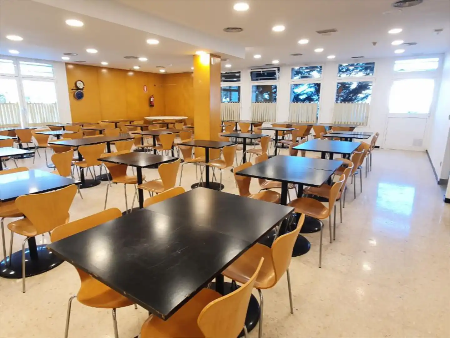 Commercial properties for rent in Calle Cañada Real, 2, Aizoáin Commercial properties for rent in Berrioplano / Berriobeiti with Furnished