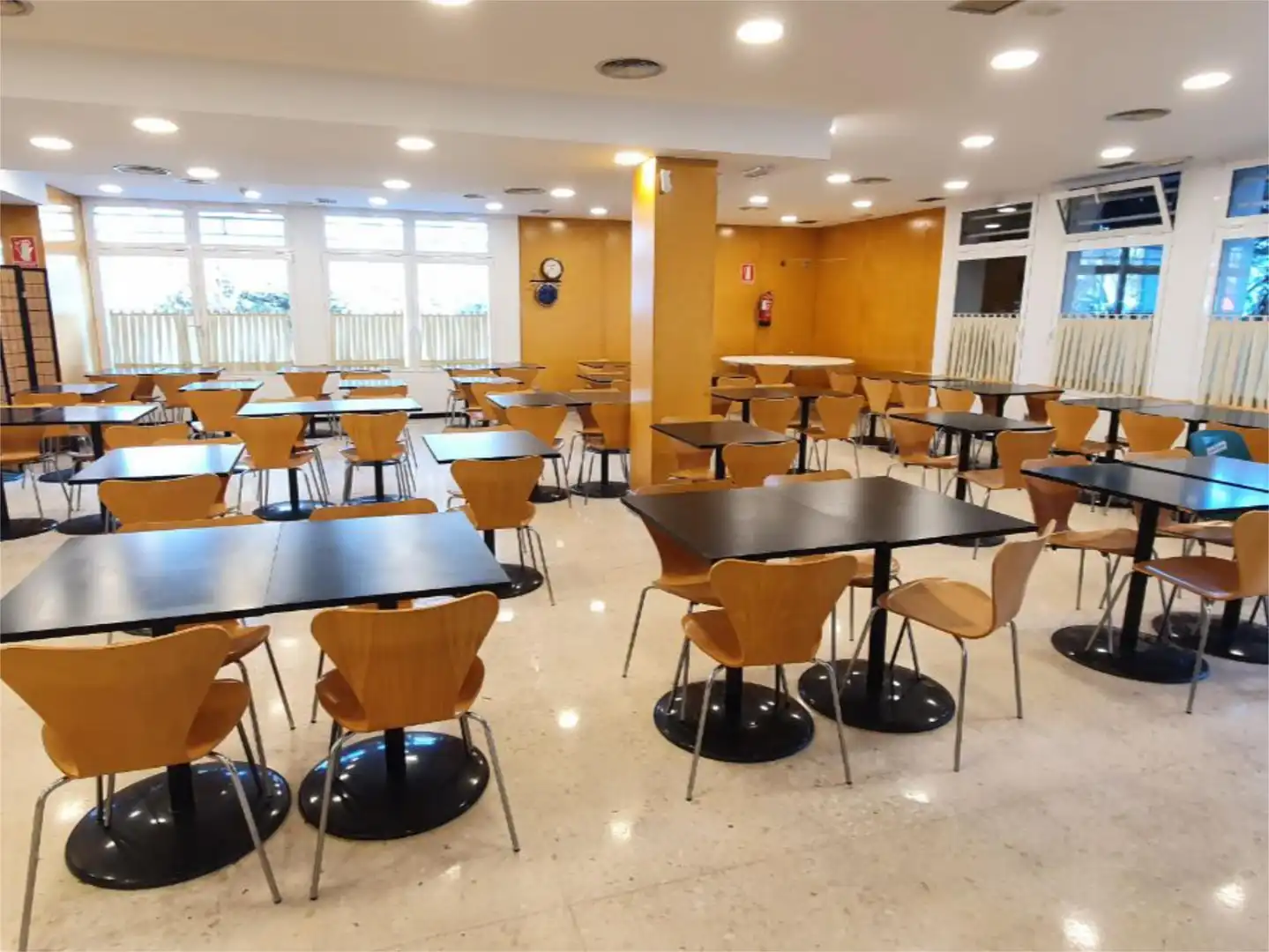 Commercial properties for rent in Calle Cañada Real, 2, Aizoáin Commercial properties for rent in Berrioplano / Berriobeiti with Furnished