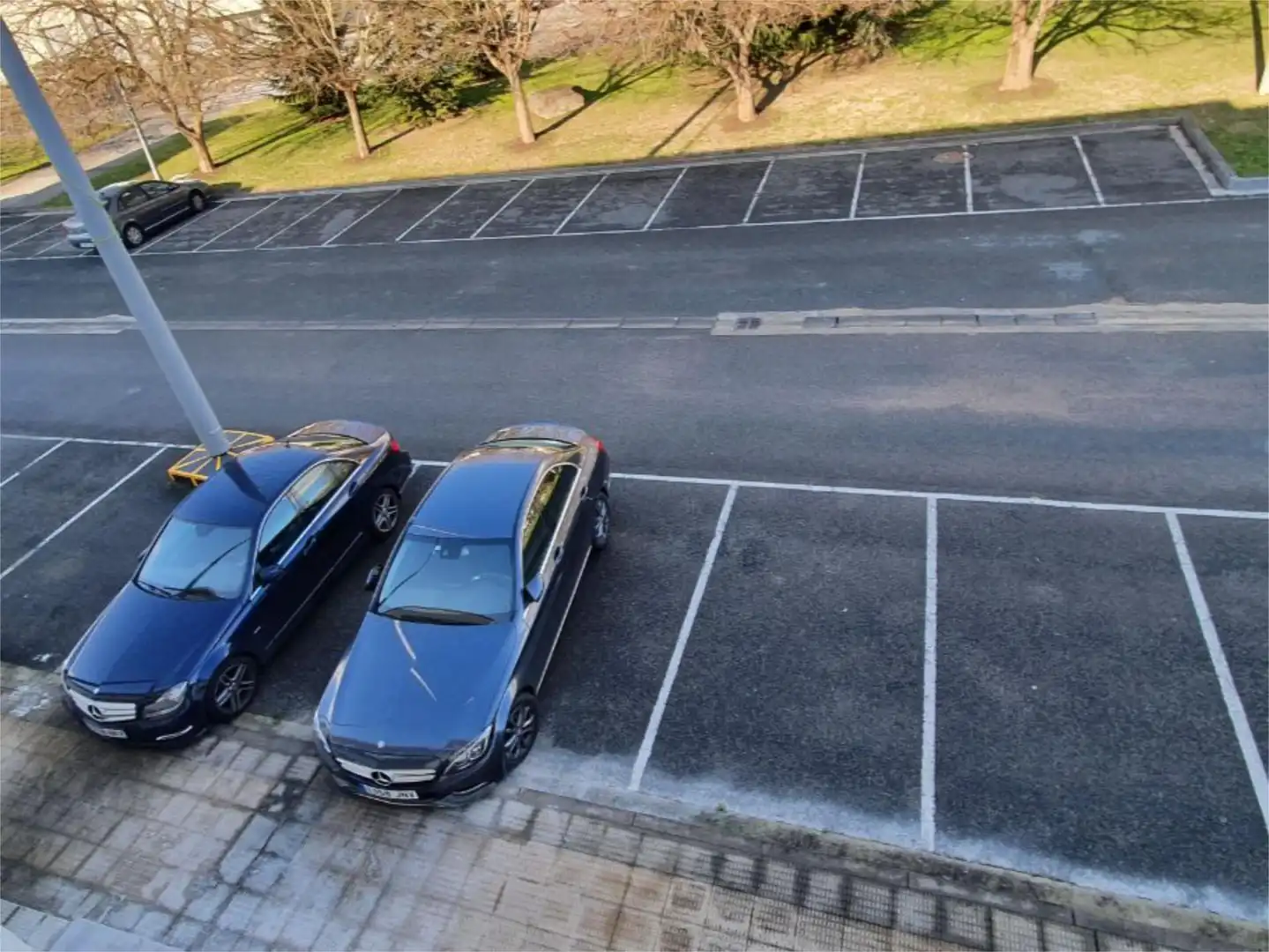 Commercial properties for rent in Calle Cañada Real, 2, Aizoáin Parking of Commercial properties for rent in Berrioplano / Berriobeiti with Furnished