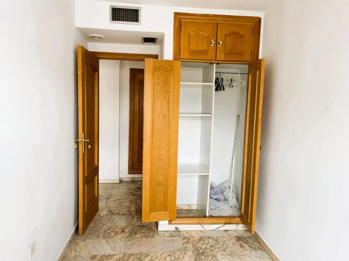 Bedroom of Attic for sale in Granada  with Air Conditioner, Heating and Terrace