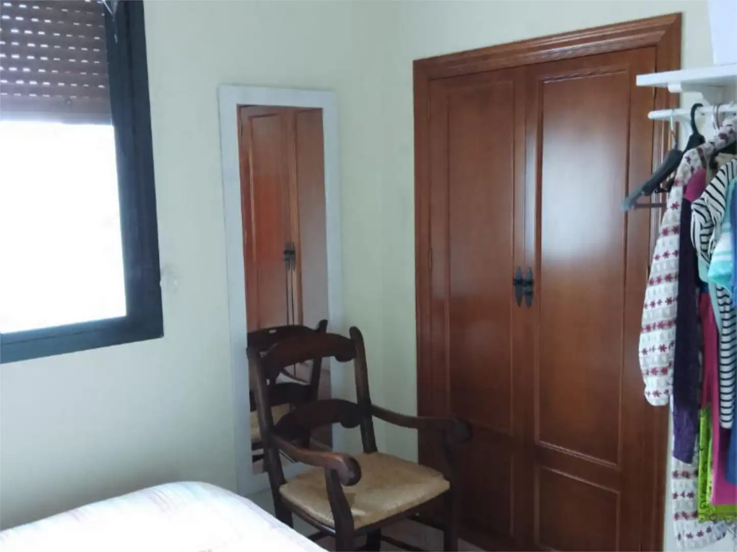 Casa adosada en venta en Guadalcanal Habitación de Casa adosada en venta en Guadalcanal con Aire acondicionado, Amueblado y Balcón