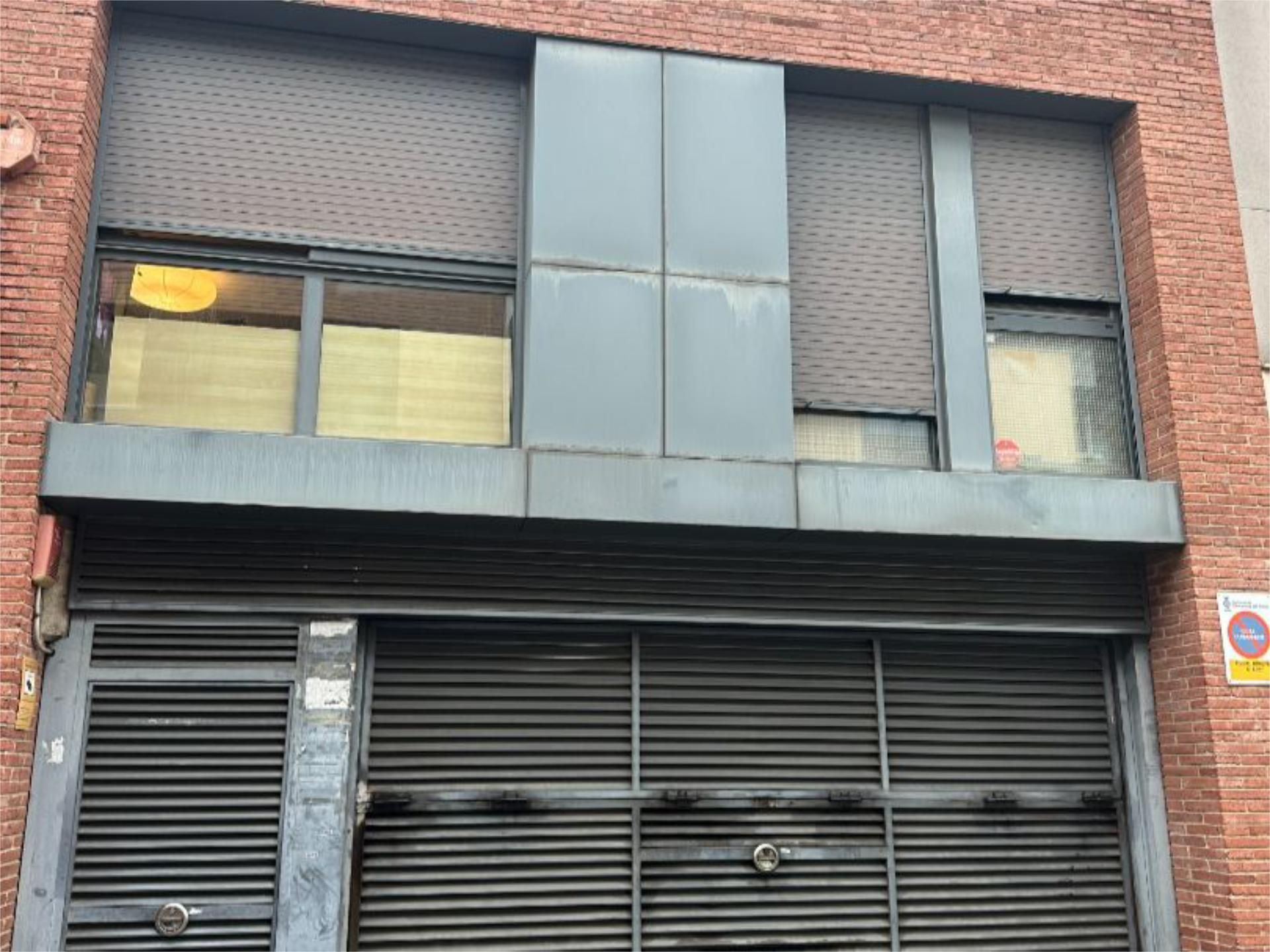 Exterior view of Garage for sale in Cerdanyola del Vallès