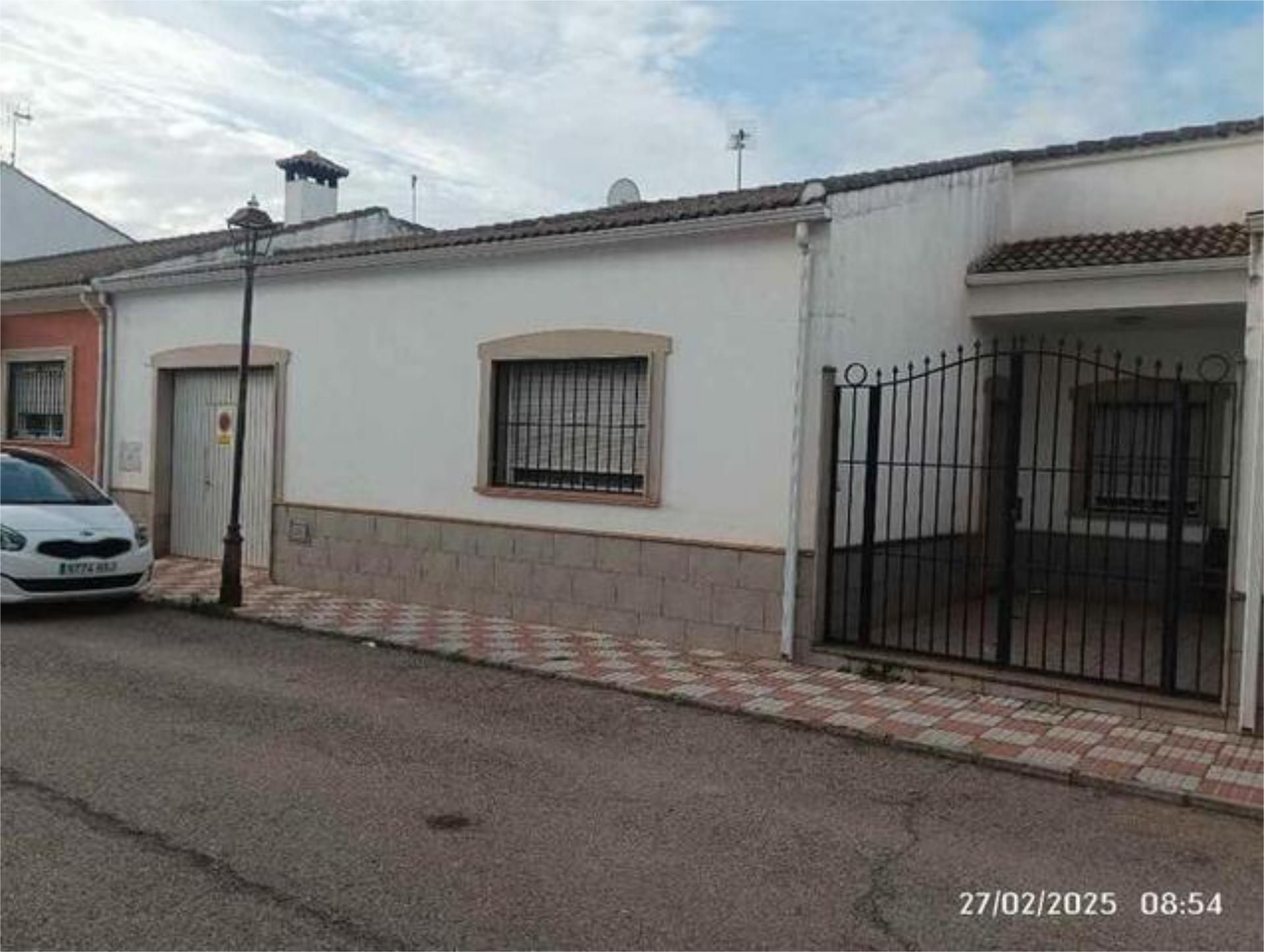 Exterior view of House or chalet for sale in Carboneros