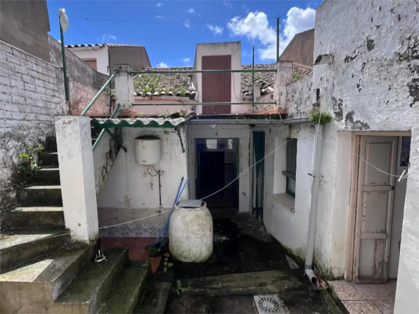 Vista exterior de Planta baja en venta en La Zarza (Badajoz) con Terraza y Trastero