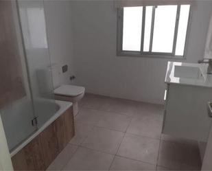 Flat to rent in La Salle - Cuatro Torres