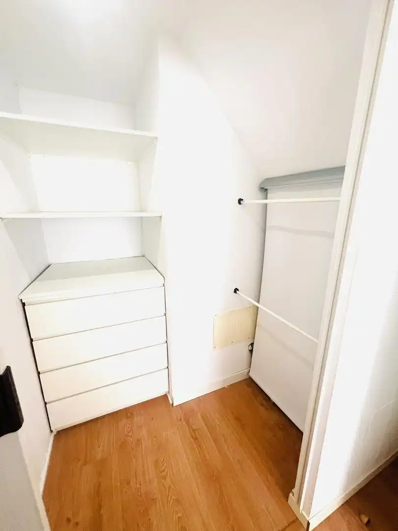Habitación de Piso para compartir en Vigo  con Calefacción, Parquet y Amueblado