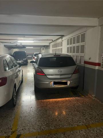 Garaje en Alquiler en Calle Santa Maria Mazzarelo, 36 en Babel