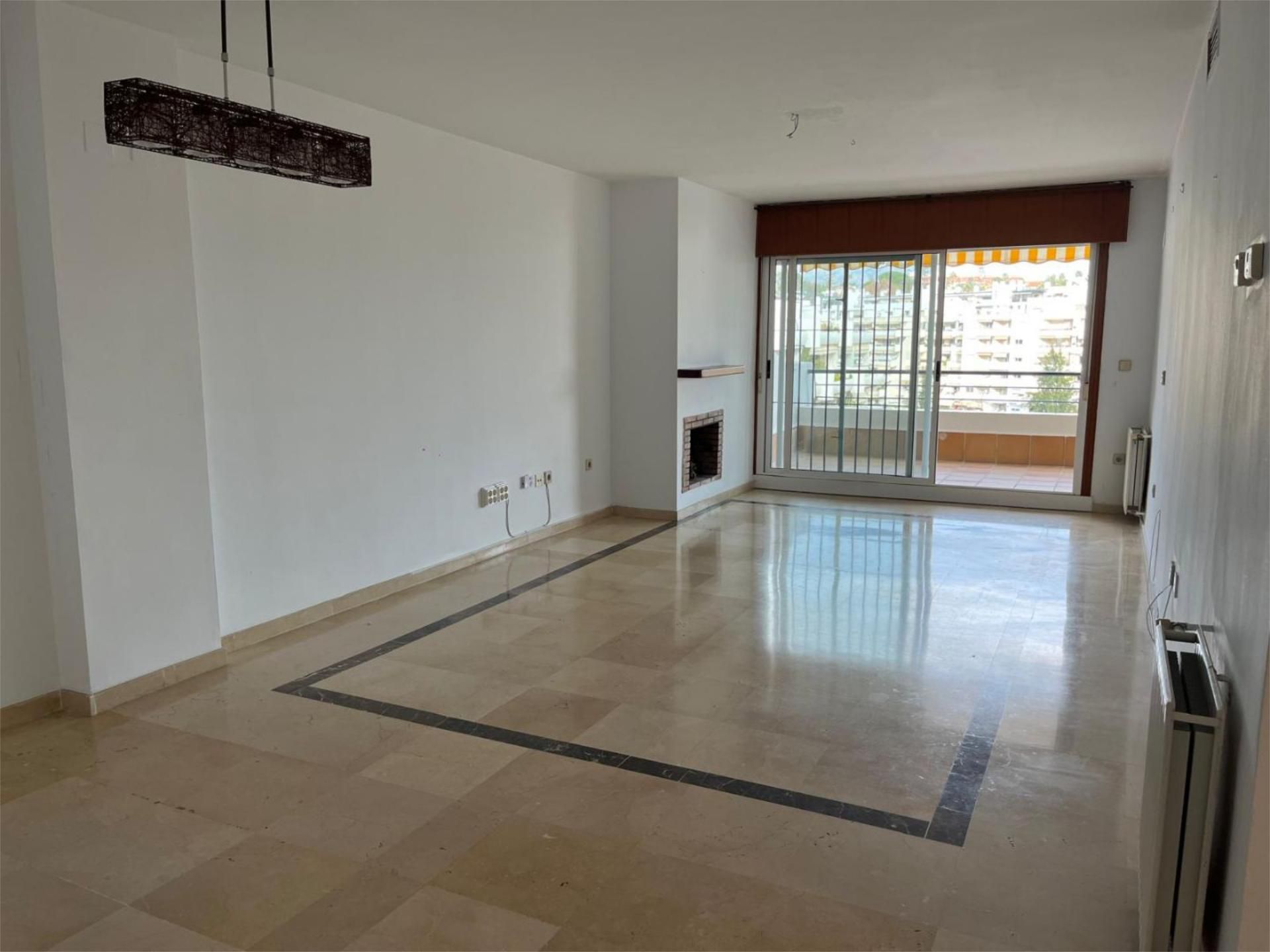 Piso en venta en Marbella con Aire acondicionado, Calefacción y Terraza