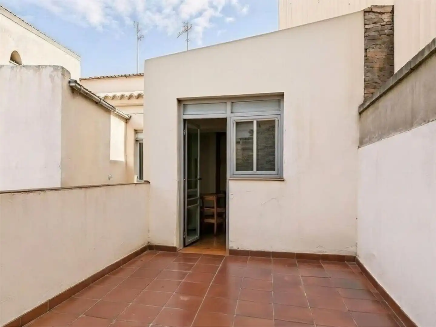 Einfamilien-Reihenhaus zum Verkauf in Carrer Roger de Lauria, 3, Plaza Donoso Cortés - Avenida Magdalena Terrasse von Einfamilien-Reihenhaus zum Verkauf in Castellón de la Plana / Castelló de la Plana mit Klimaanlage, Heizung und Terrasse
