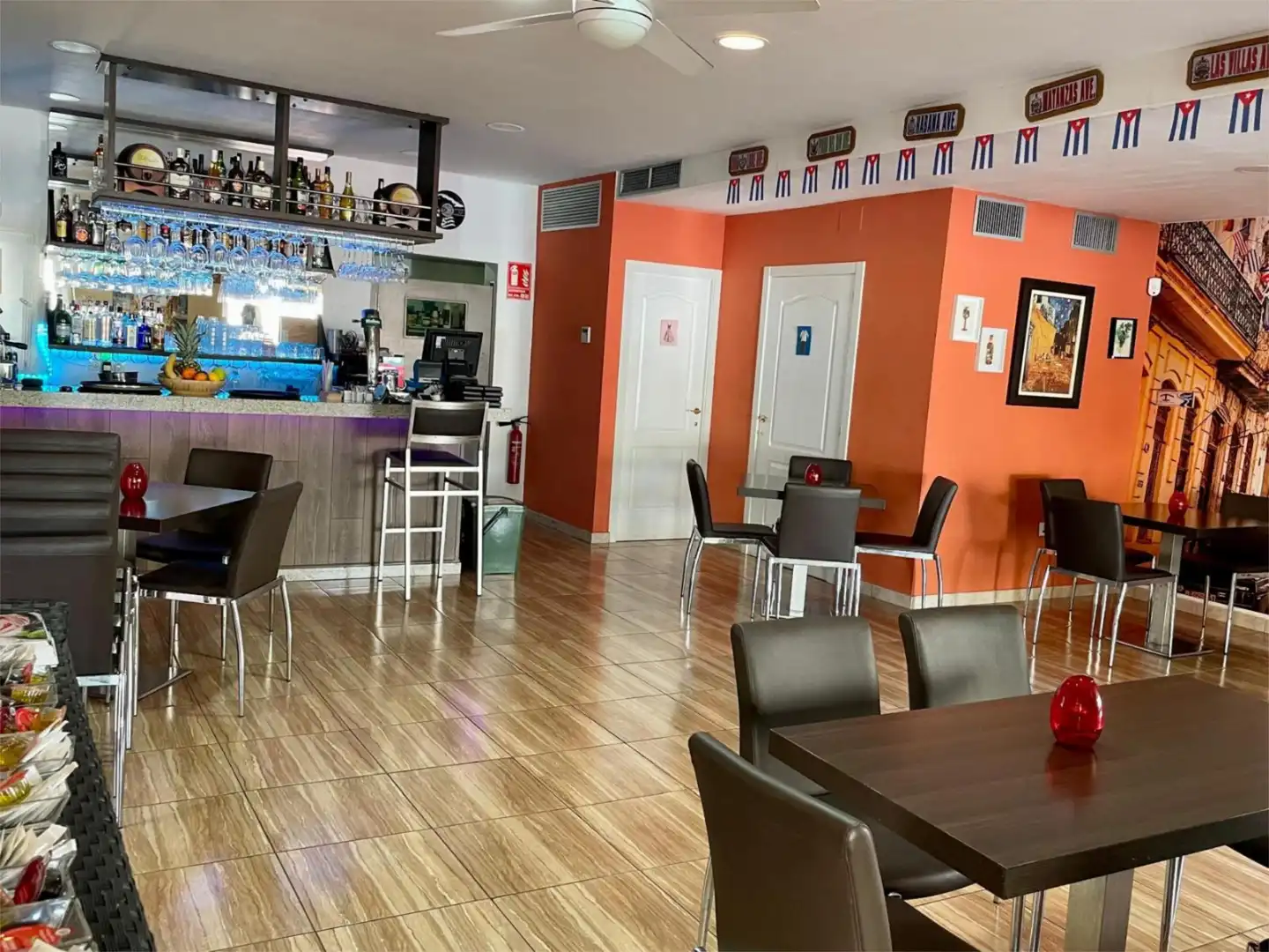 Local en venta en Carrer Rap, 4, Les Bassetes - El Marjal Local en venta en Dénia con Aire acondicionado, Parquet y Amueblado