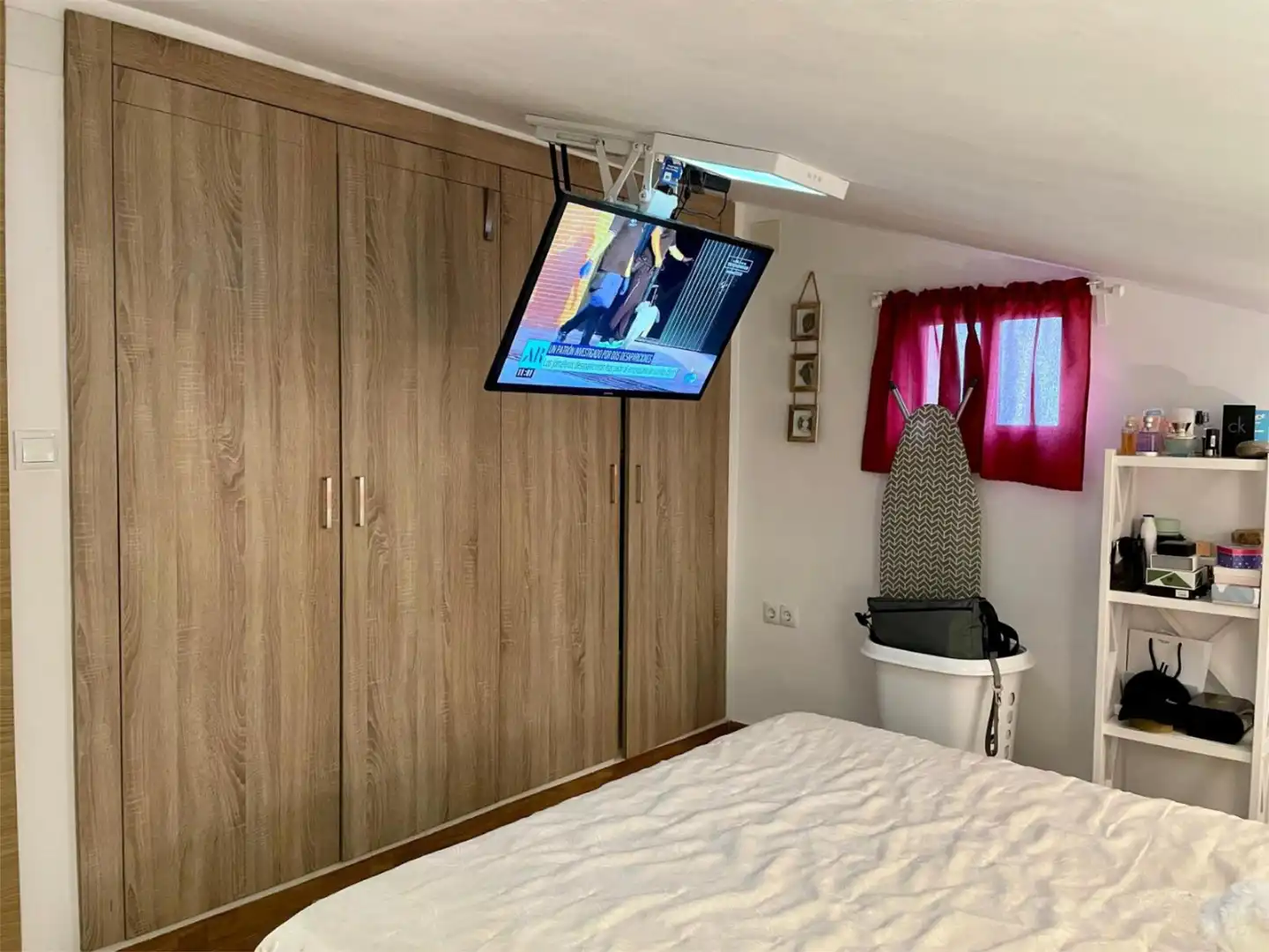 Local en venta en Carrer Rap, 4, Les Bassetes - El Marjal Habitación de Local en venta en Dénia con Aire acondicionado, Parquet y Amueblado
