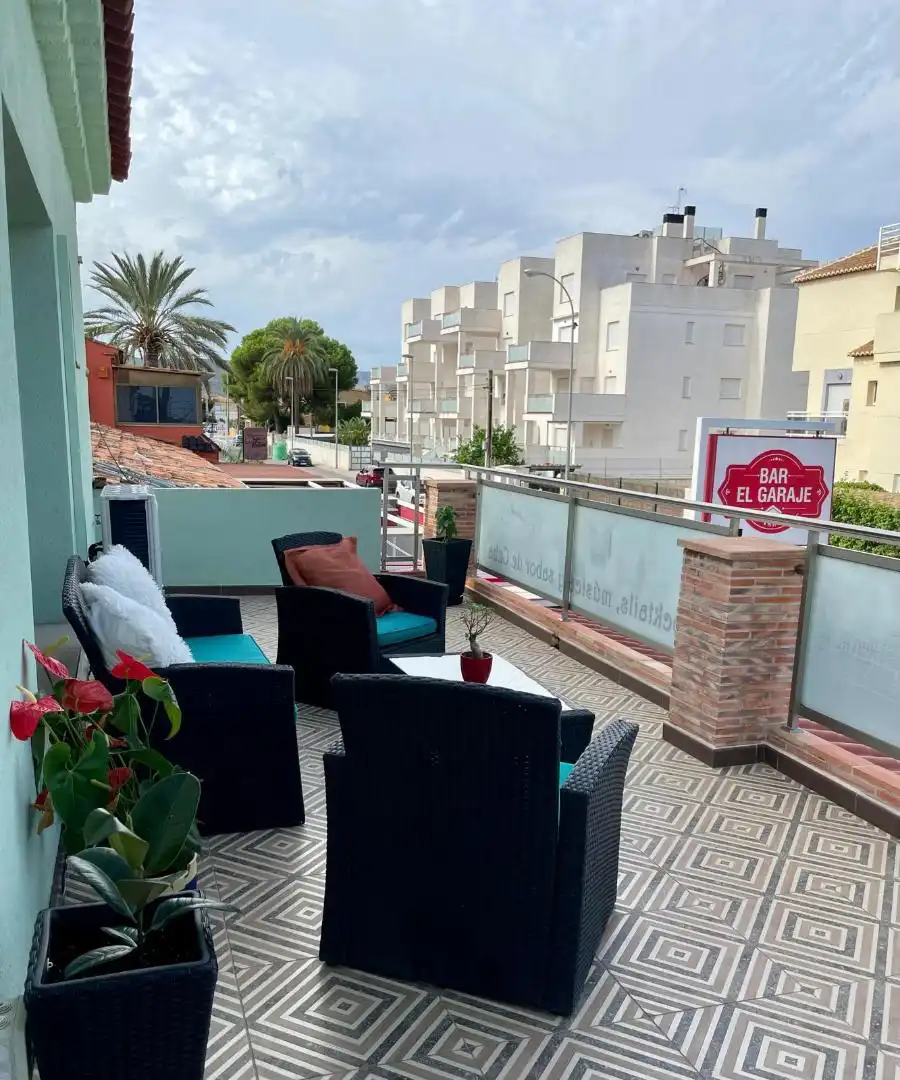Local en venta en Carrer Rap, 4, Les Bassetes - El Marjal Terraza de Local en venta en Dénia con Aire acondicionado, Parquet y Amueblado