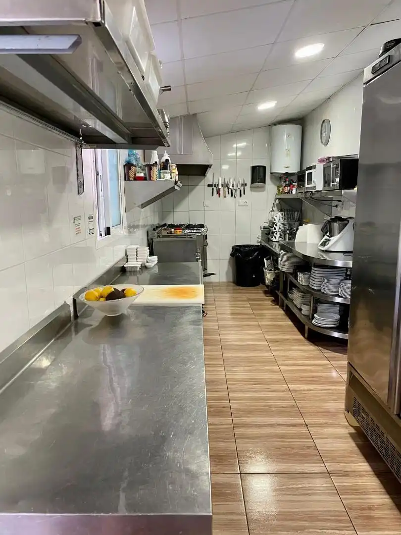 Local en venta en Carrer Rap, 4, Les Bassetes - El Marjal Cocina de Local en venta en Dénia con Aire acondicionado, Parquet y Amueblado