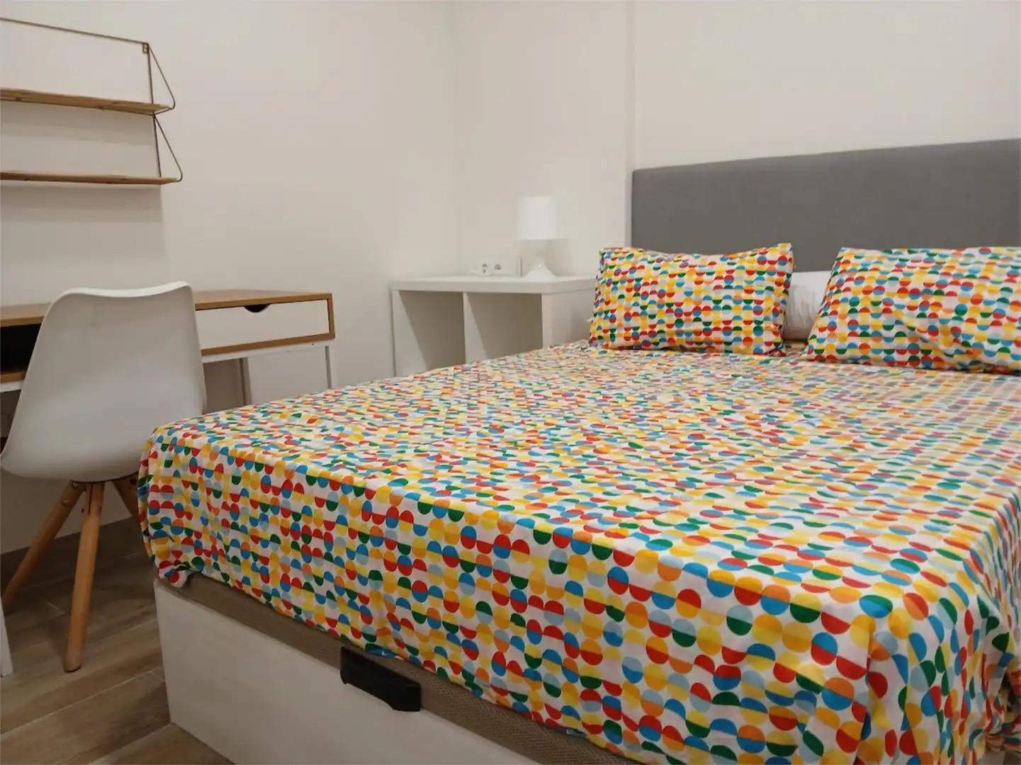 Zimmer in Barrio Rodil, 1, Mortera Schlafzimmer von Wohnung zur untervermieten in Piélagos mit Klimaanlage, Heizung und Parkett