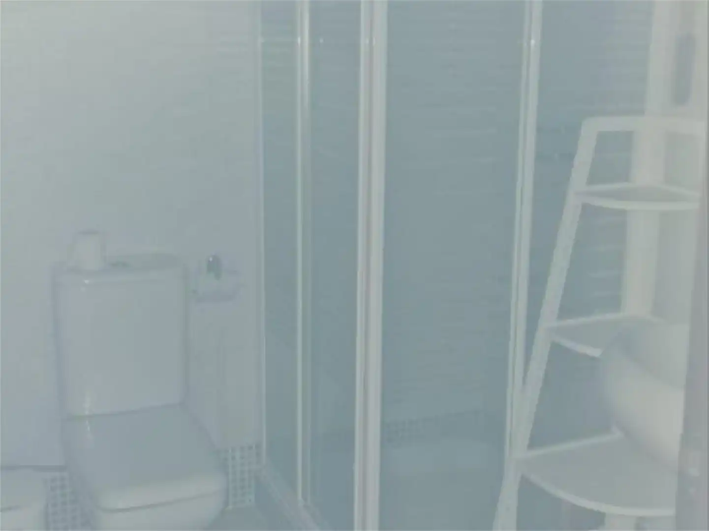 Baño de Piso en venta en Melilla con Parking comunitario