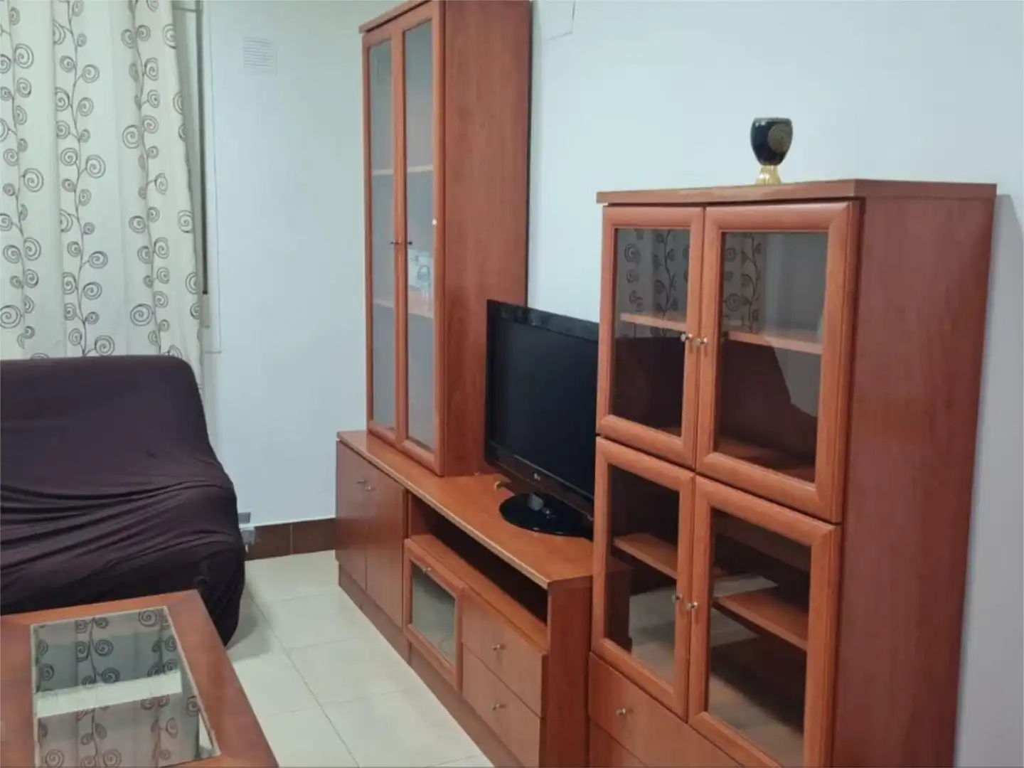 Sala de estar de Piso en venta en Melilla con Parking comunitario