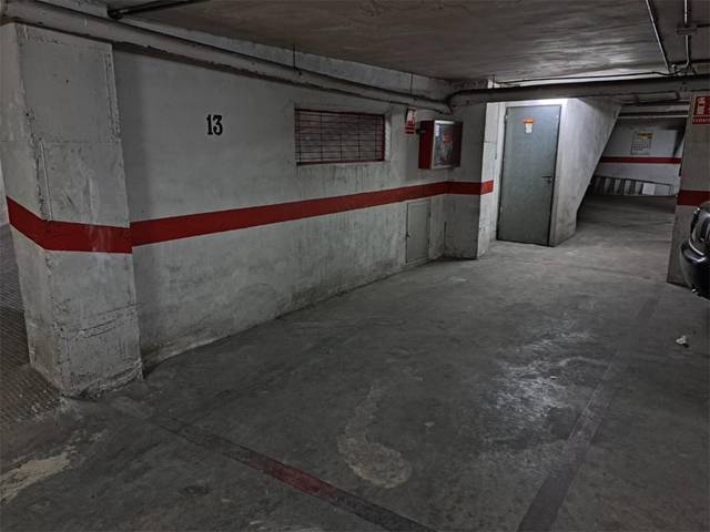 Garaje en Venta en Calle San Lorenzo, 32 en Florida Baja