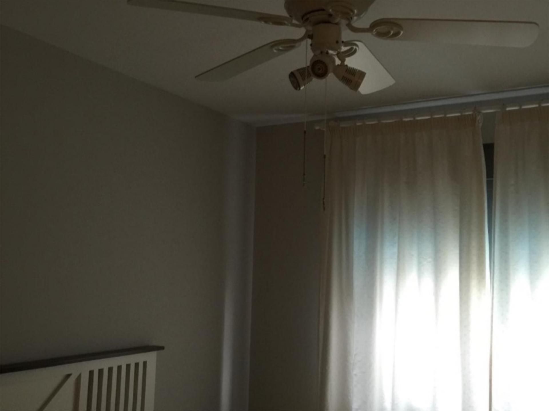 Bedroom of Flat to rent in Málaga Capital  with Parquet flooring, Swimming Pool and Furnished