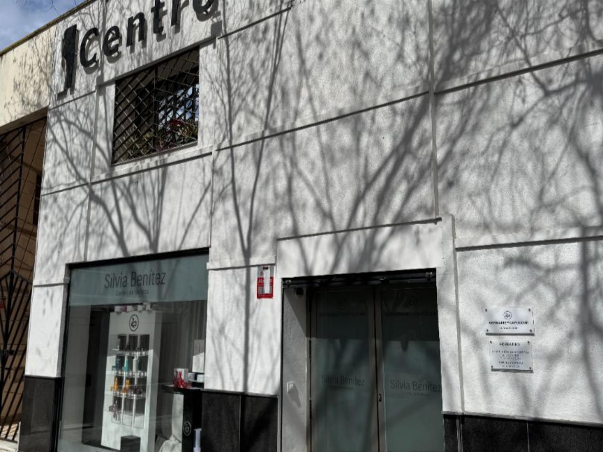 Vista exterior de Local de lloguer en  Sevilla Capital