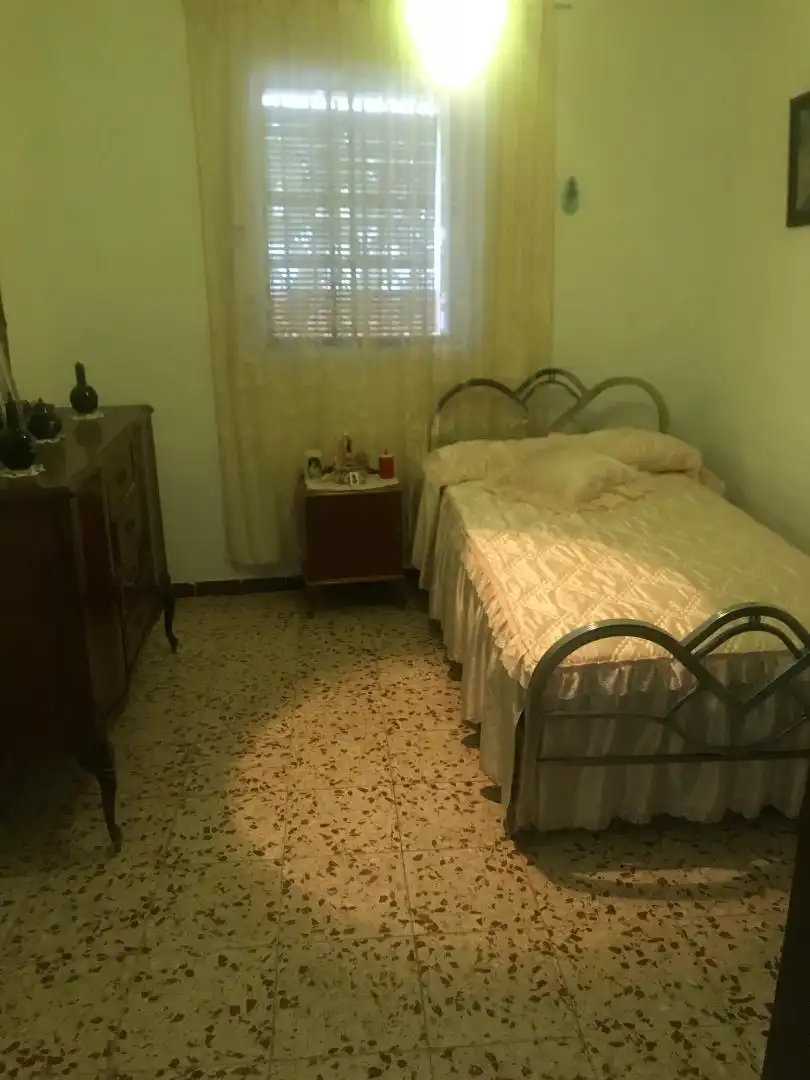 Schlafzimmer von Einfamilien-Reihenhaus zum Verkauf in Navalvillar de Pela mit Terrasse und Möbliert