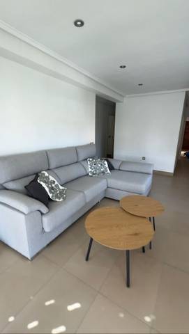 Piso en Alquiler en Calle Gustavo A. Becquer, 1 en Campoamor