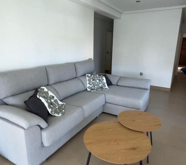 Flat to rent in Calle Gustavo a. Becquer, 1, Campoamor, Alicante - image 1 Photo 1 of Flat to rent in Calle Gustavo a. Becquer, 1, Campoamor, Alicante