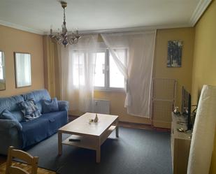 Flat to share in Calle San Pedro de Mestallón, 11, Santo Domingo - El Campillín