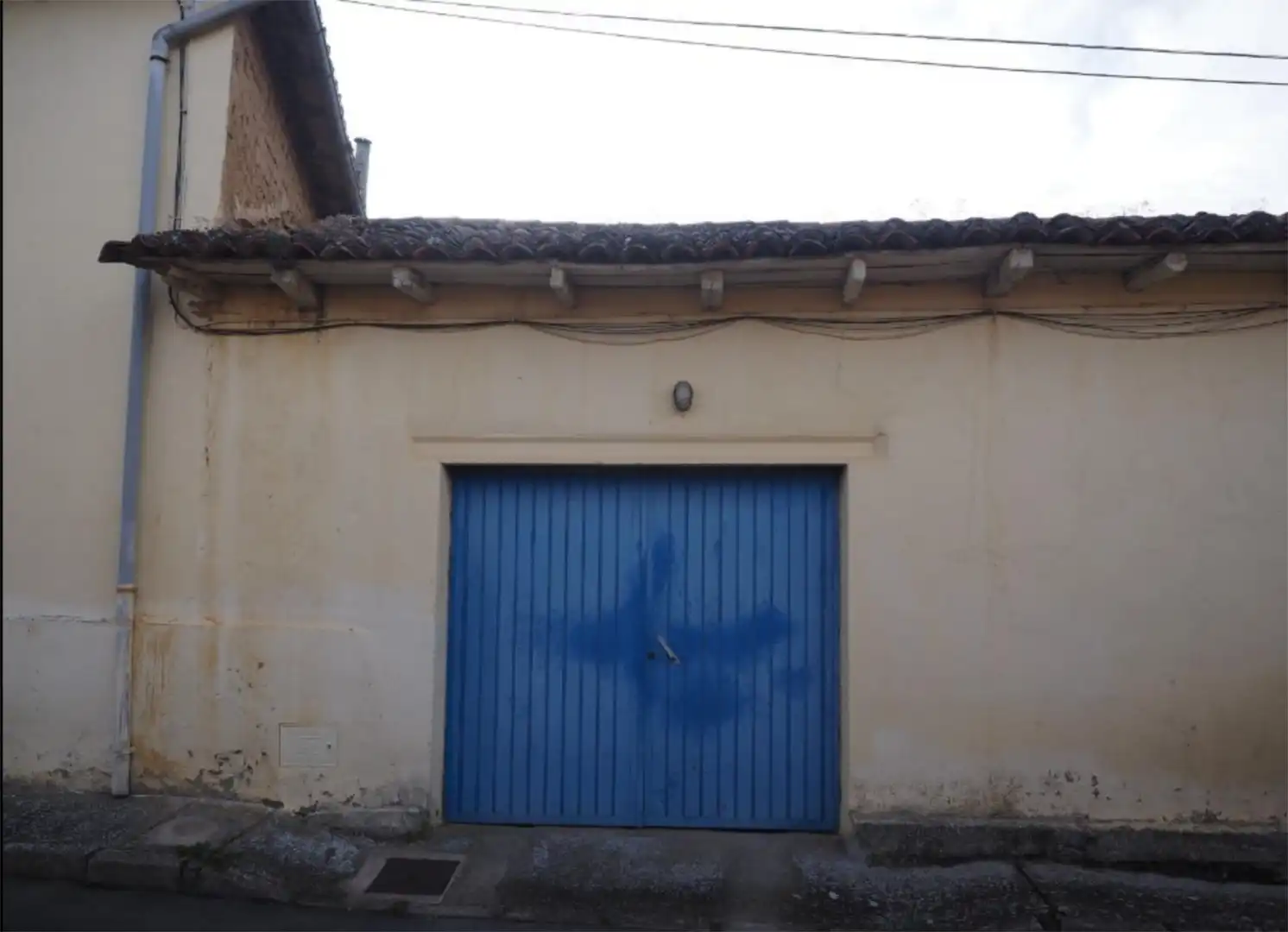 Vista exterior de Casa adosada en venta en Valdefresno