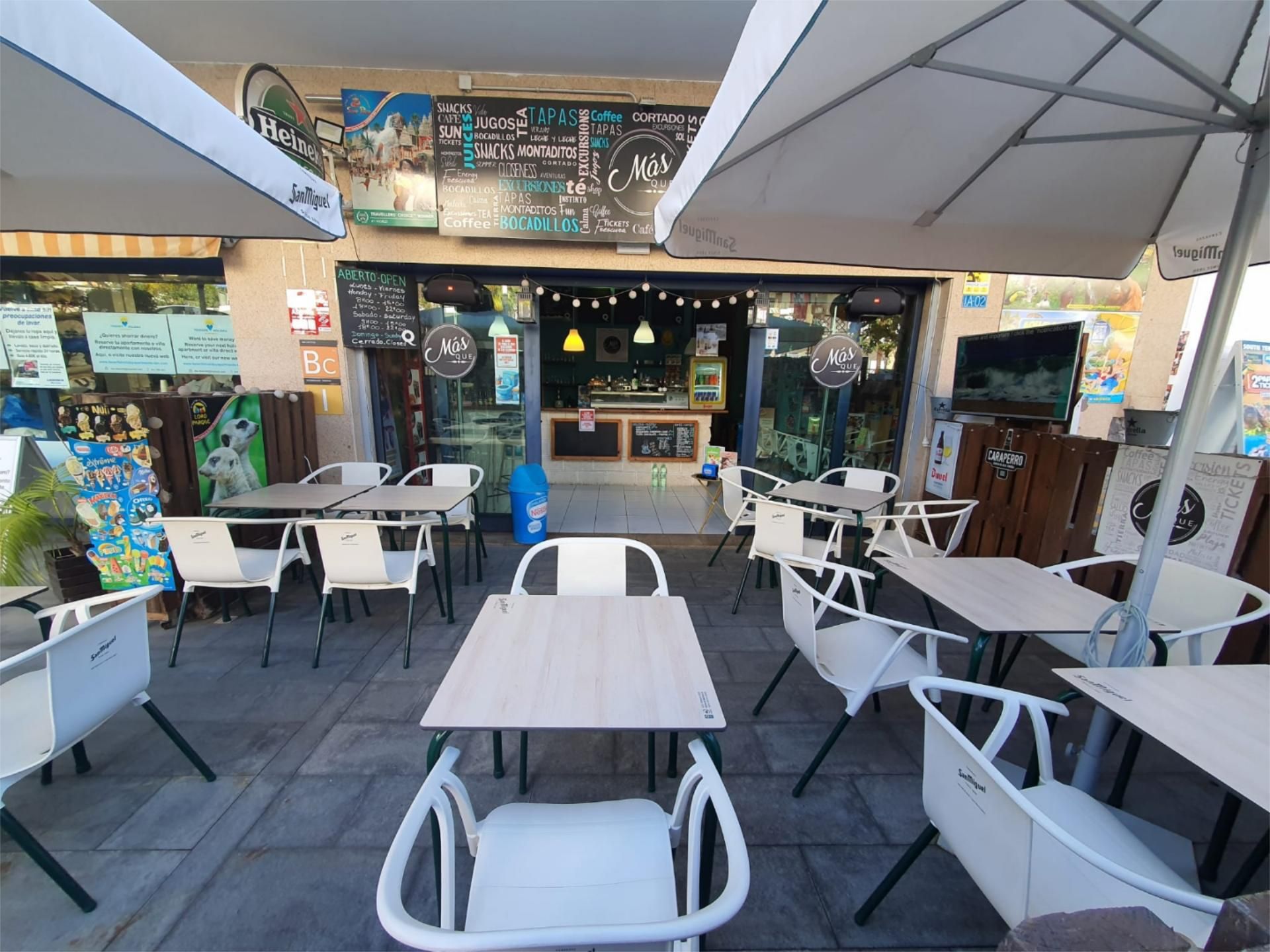 Terraza de Local en traspaso en Santiago del Teide con Aire acondicionado