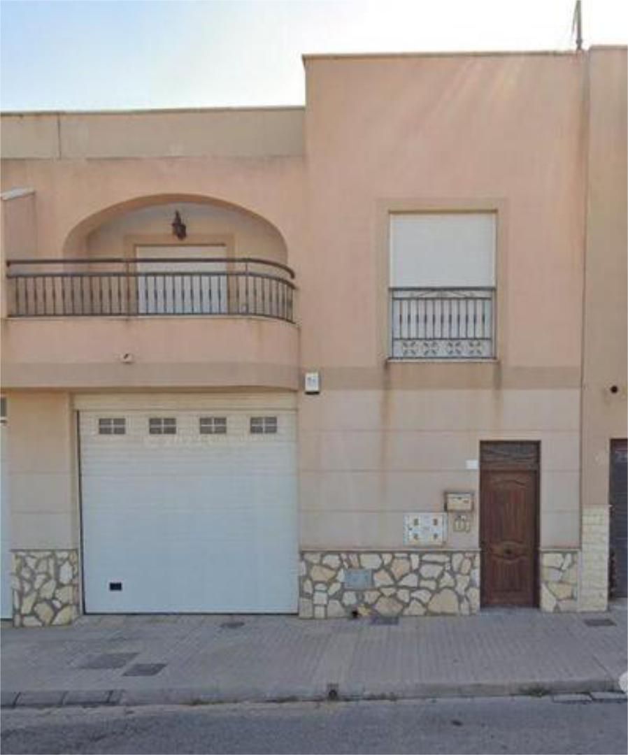 Vista exterior de Casa o xalet en venda en El Ejido amb Terrassa