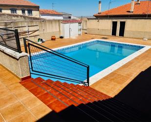 Swimming pool of Single-family semi-detached for sale in Sierra de Fuentes  with Air Conditioner, Heating and Parquet flooring