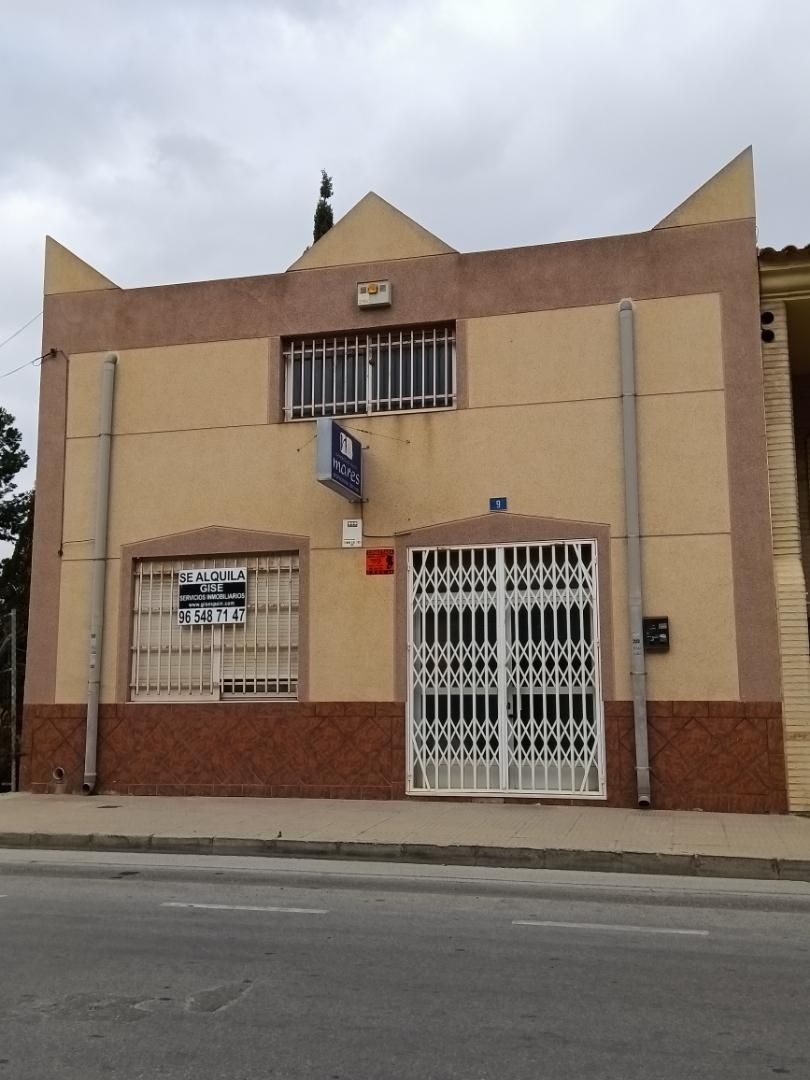 Vista exterior de Nau industrial en venda en Albatera amb Aire condicionat i Calefacció