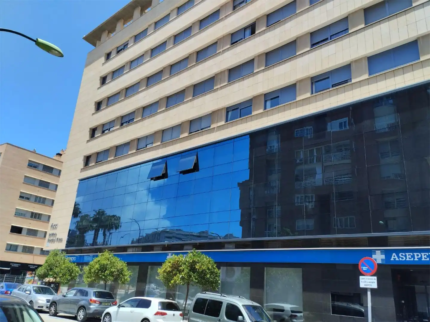 Piso en venta en Calle Eslava, 14, Perchel Sur - Plaza de Toros Vieja Vista exterior de Piso en venta en Málaga con Aire acondicionado, Jardín privado y Amueblado