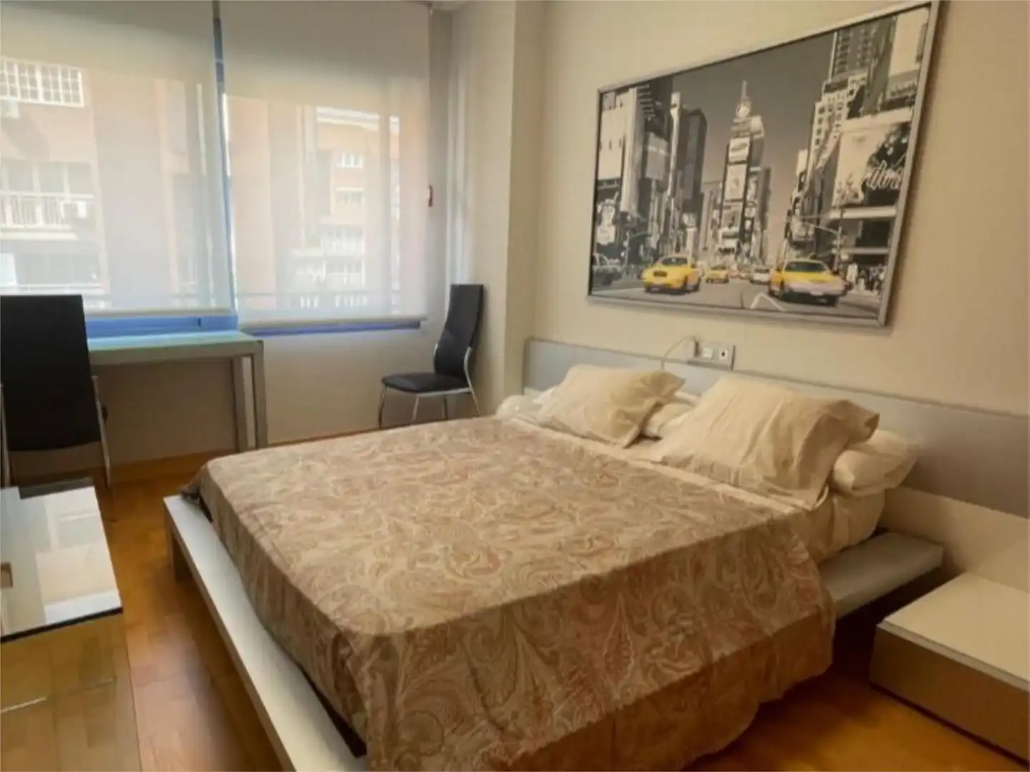 Piso en venta en Calle Eslava, 14, Perchel Sur - Plaza de Toros Vieja Habitación de Piso en venta en Málaga con Aire acondicionado, Jardín privado y Amueblado