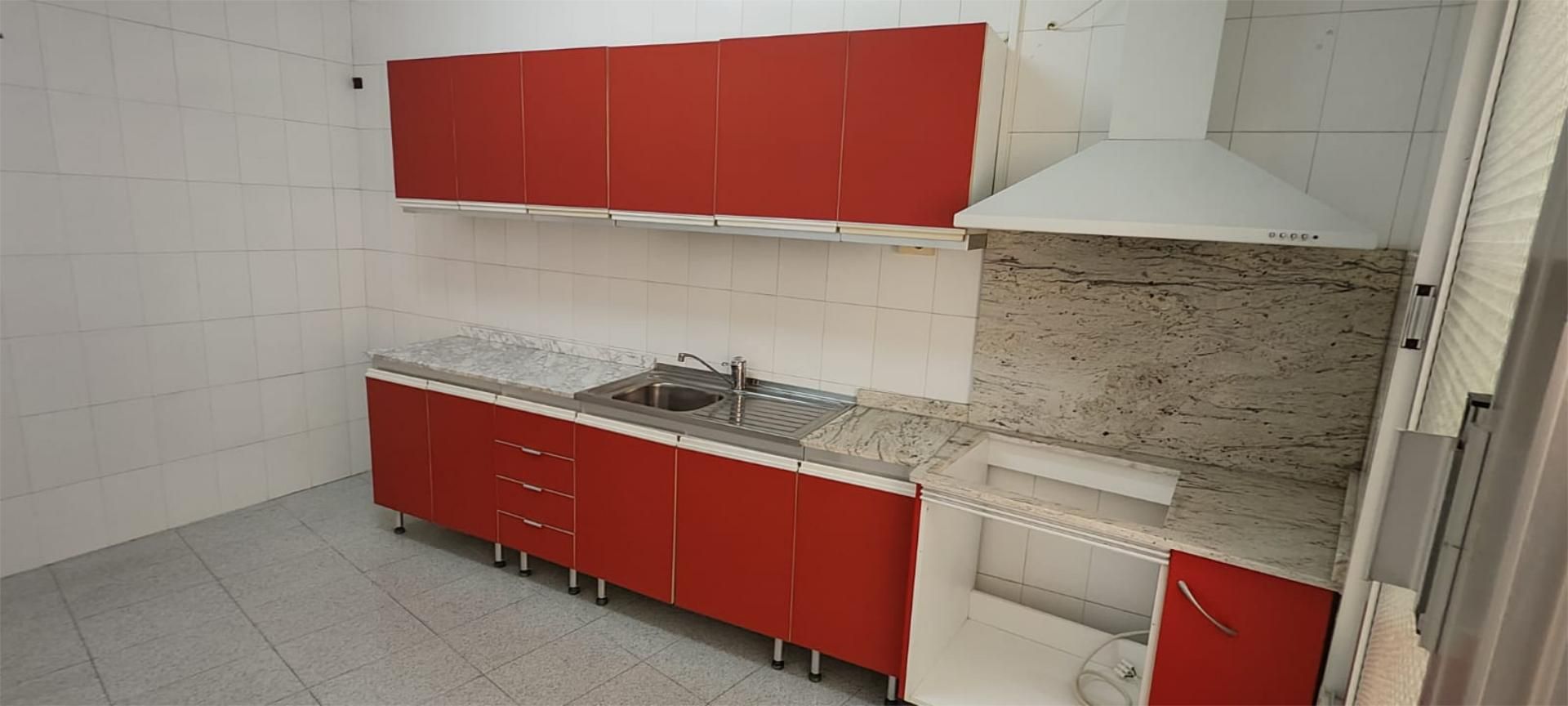 Cuina de Planta baixa en venda en Cartagena amb Terrassa i Balcó