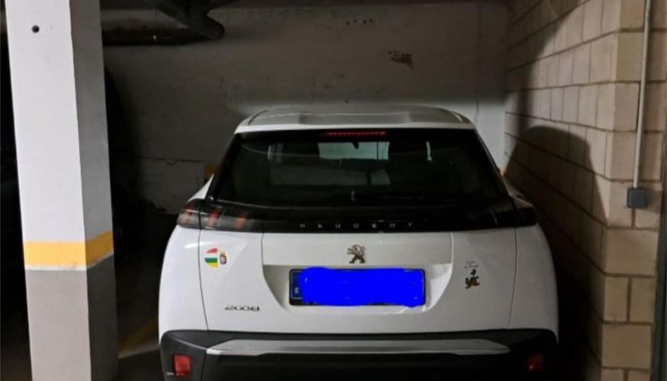 Photo 1 of Garage to rent in Calle Los Parrales, 3, Alberite, La Rioja