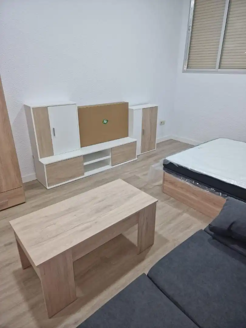 Estudio de alquiler en Calle Valle del Guadalix, 27, Praderón