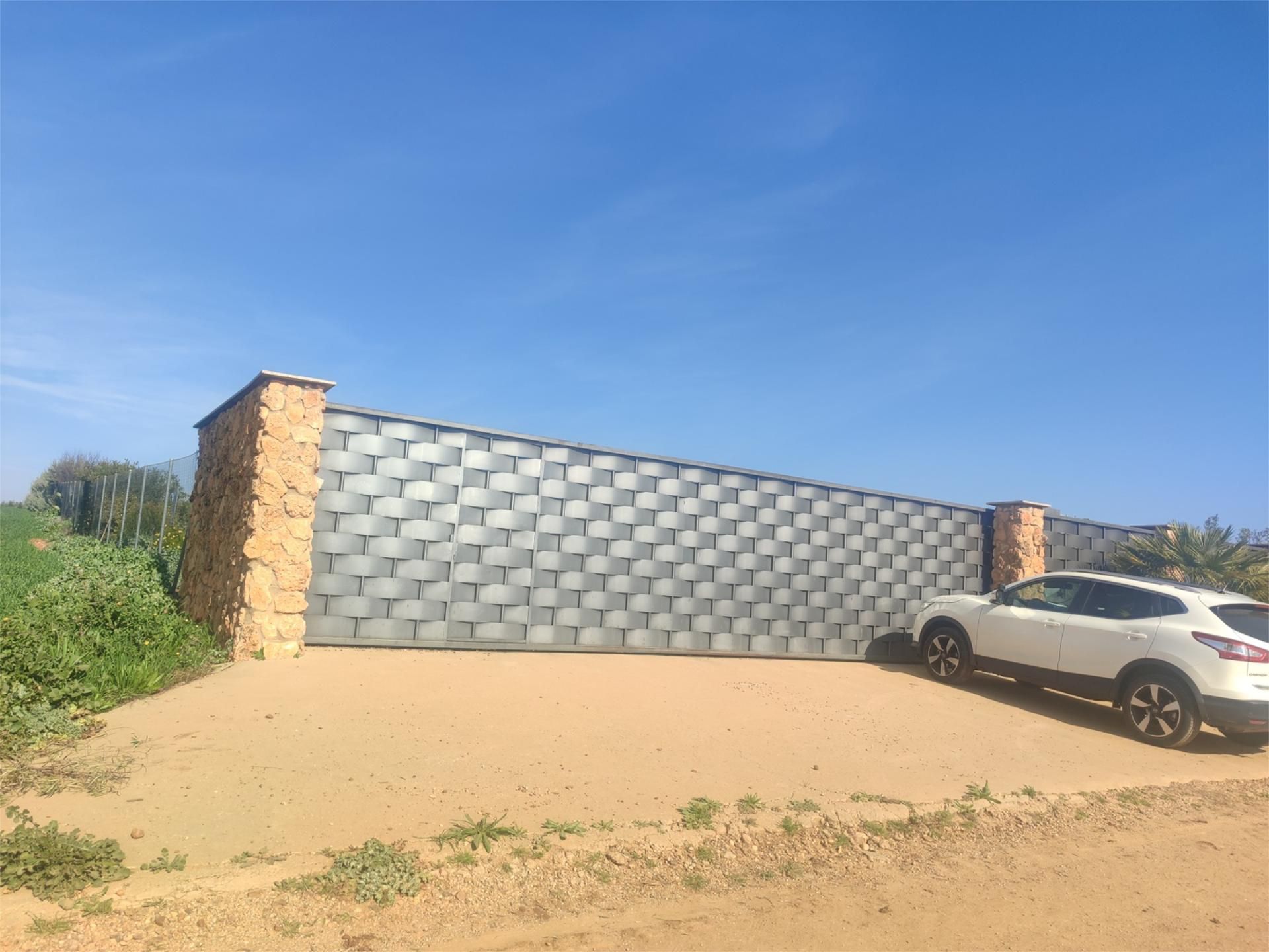 Land for sale in Guareña
