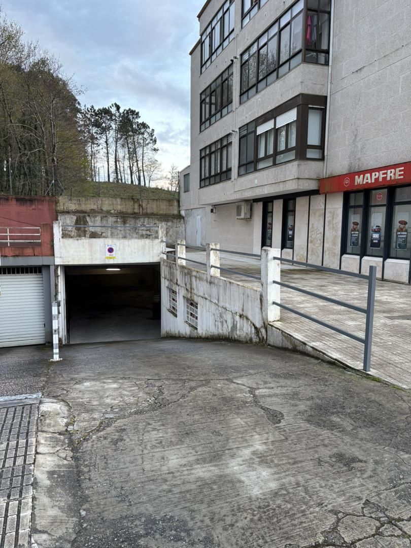 Parking of Garage to rent in Pontevedra Capital 