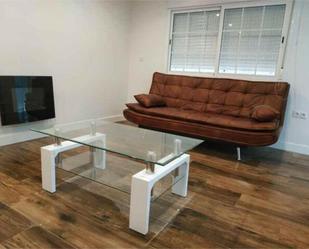 Sala d'estar de Apartament de lloguer en Carmona