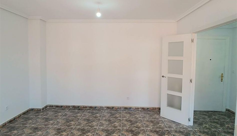 Piso en venta en Calle Antonio Vázquez Fernández, 9, Trobajo del Camino, San Andrés del Rabanedo - imagen 1 Foto 1 de Piso en venta en Calle Antonio Vázquez Fernández, 9, Trobajo del Camino, San Andrés del Rabanedo