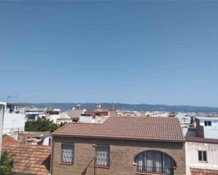 Vista exterior de Casa o xalet en venda en  Córdoba Capital amb Terrassa